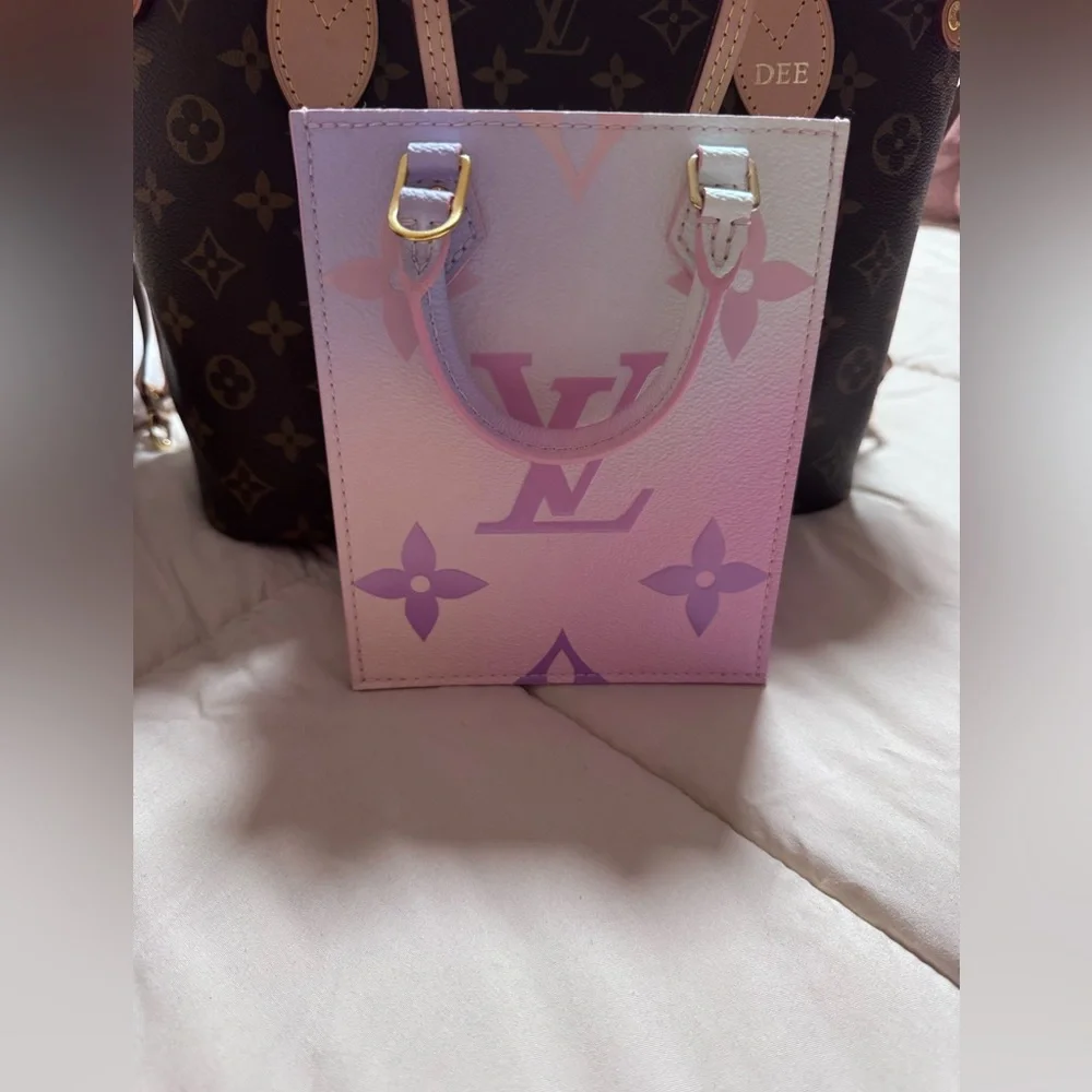 💖Louis Vuitton Spring in the City Petit Sac Plat💖 - Picture 4 of 11